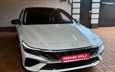 Hyundai Elantra, 2024 год, 2 270 000 рублей, 22 фотография
