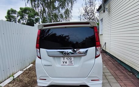 Toyota Roomy I, 2017 год, 1 250 000 рублей, 4 фотография