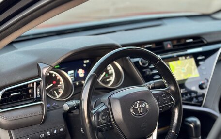 Toyota Camry, 2020 год, 2 950 000 рублей, 7 фотография
