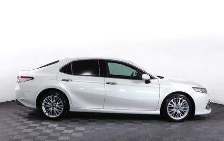 Toyota Camry, 2019 год, 2 799 000 рублей, 4 фотография