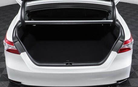 Toyota Camry, 2019 год, 2 799 000 рублей, 10 фотография