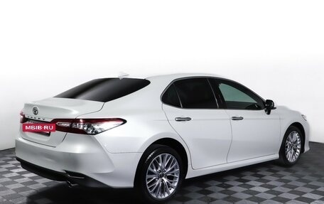 Toyota Camry, 2019 год, 2 799 000 рублей, 5 фотография