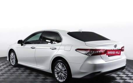 Toyota Camry, 2019 год, 2 799 000 рублей, 7 фотография