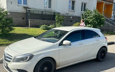 Mercedes-Benz A-Класс, 2014 год, 1 500 000 рублей, 3 фотография