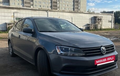 Volkswagen Jetta VI, 2017 год, 1 550 000 рублей, 2 фотография
