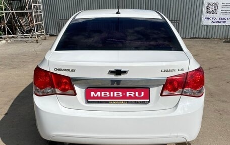 Chevrolet Cruze II, 2012 год, 760 000 рублей, 3 фотография