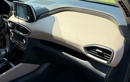 Hyundai Santa Fe IV, 2018 год, 2 600 000 рублей, 5 фотография