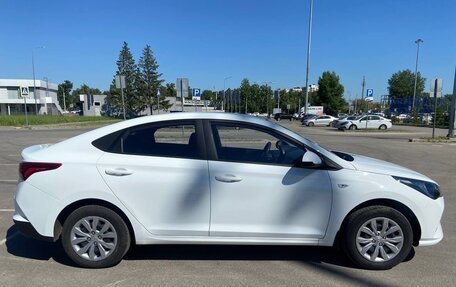 Hyundai Solaris II рестайлинг, 2021 год, 1 297 000 рублей, 7 фотография