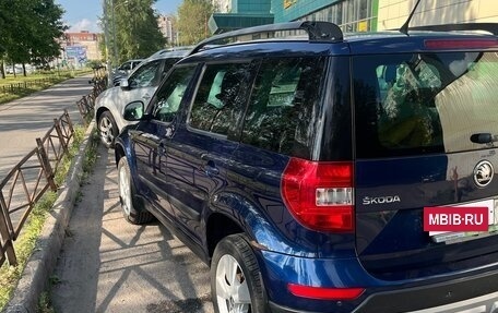 Skoda Yeti I рестайлинг, 2015 год, 990 000 рублей, 3 фотография