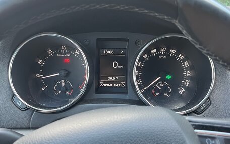 Skoda Yeti I рестайлинг, 2015 год, 990 000 рублей, 9 фотография