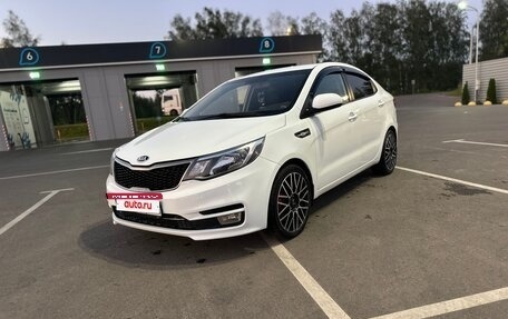 KIA Rio III рестайлинг, 2016 год, 600 000 рублей, 2 фотография