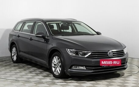 Volkswagen Passat B8 рестайлинг, 2019 год, 1 799 700 рублей, 3 фотография