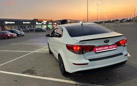 KIA Rio III рестайлинг, 2016 год, 600 000 рублей, 11 фотография