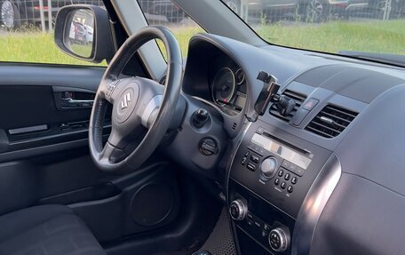Suzuki SX4 II рестайлинг, 2010 год, 700 000 рублей, 5 фотография
