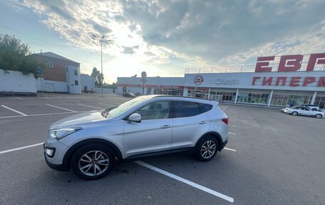 Hyundai Santa Fe III рестайлинг, 2014 год, 1 700 000 рублей, 2 фотография