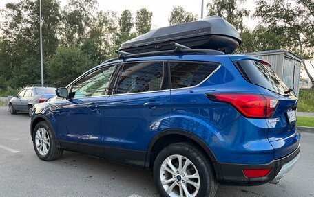 Ford Escape III, 2019 год, 1 650 000 рублей, 3 фотография