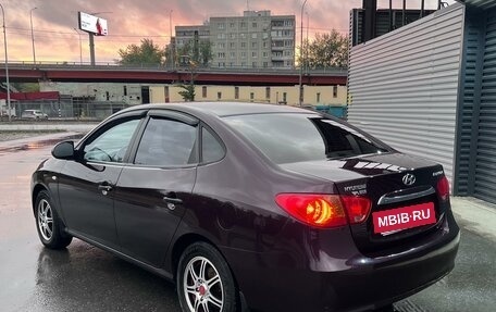Hyundai Elantra IV, 2010 год, 700 000 рублей, 3 фотография