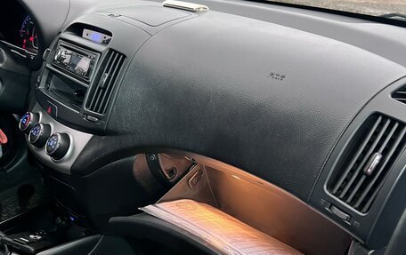 Hyundai Elantra IV, 2010 год, 700 000 рублей, 15 фотография