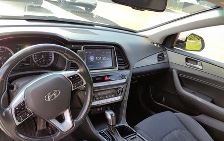 Hyundai Sonata VII, 2018 год, 1 670 000 рублей, 9 фотография