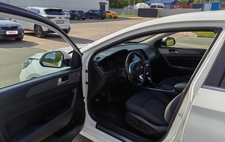Hyundai Sonata VII, 2018 год, 1 670 000 рублей, 8 фотография