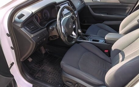 Hyundai Sonata VII, 2018 год, 1 670 000 рублей, 7 фотография