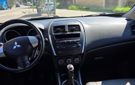 Mitsubishi ASX I рестайлинг, 2013 год, 1 100 000 рублей, 12 фотография