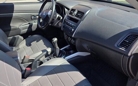 Mitsubishi ASX I рестайлинг, 2013 год, 1 100 000 рублей, 11 фотография