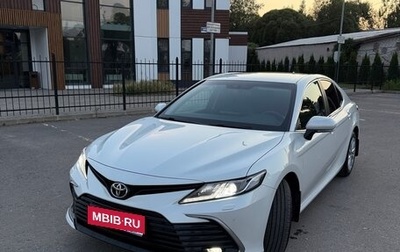 Toyota Camry, 2021 год, 3 350 000 рублей, 1 фотография