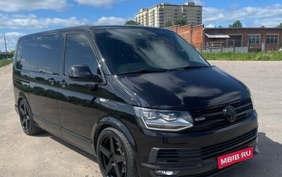 Volkswagen Multivan T6 рестайлинг, 2016 год, 4 590 000 рублей, 1 фотография
