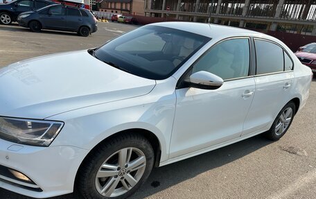 Volkswagen Jetta VI, 2016 год, 1 360 000 рублей, 6 фотография