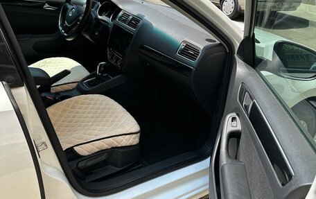 Volkswagen Jetta VI, 2016 год, 1 360 000 рублей, 13 фотография