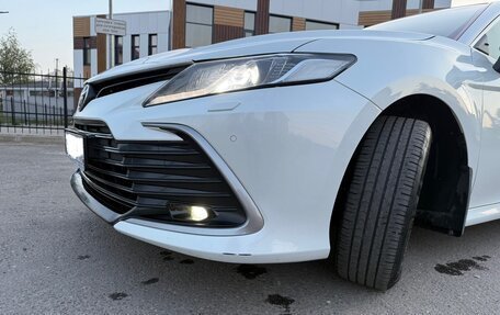 Toyota Camry, 2021 год, 3 350 000 рублей, 9 фотография