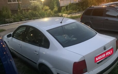 Volkswagen Passat B5+ рестайлинг, 1997 год, 380 000 рублей, 3 фотография
