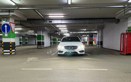 Mercedes-Benz E-Класс, 2013 год, 2 300 000 рублей, 8 фотография