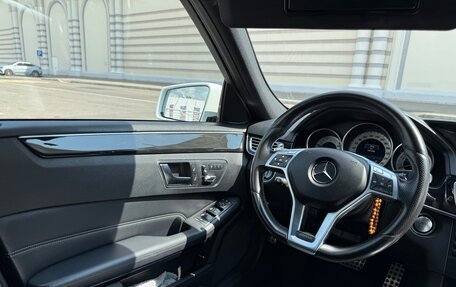 Mercedes-Benz E-Класс, 2013 год, 2 300 000 рублей, 13 фотография
