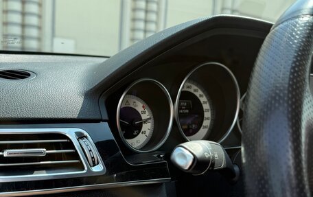 Mercedes-Benz E-Класс, 2013 год, 2 300 000 рублей, 15 фотография