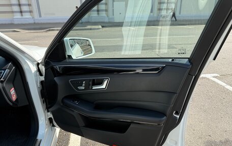 Mercedes-Benz E-Класс, 2013 год, 2 300 000 рублей, 20 фотография