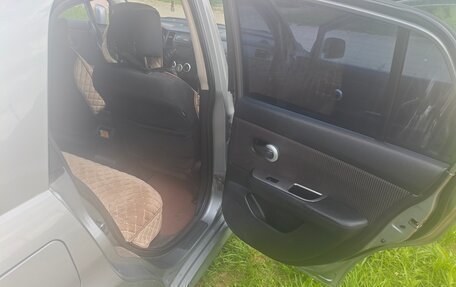 Nissan Tiida, 2011 год, 600 000 рублей, 16 фотография
