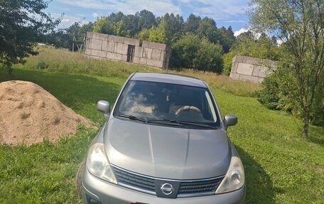 Nissan Tiida, 2011 год, 600 000 рублей, 11 фотография