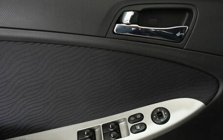 Hyundai Solaris II рестайлинг, 2014 год, 630 000 рублей, 10 фотография