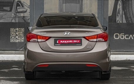 Hyundai Elantra V, 2013 год, 999 000 рублей, 4 фотография
