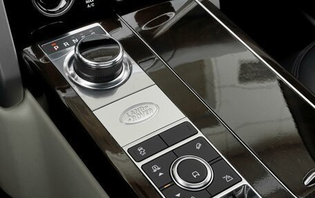 Land Rover Range Rover IV рестайлинг, 2018 год, 6 656 000 рублей, 12 фотография