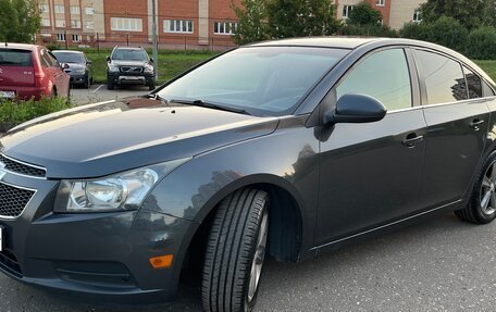 Chevrolet Cruze II, 2012 год, 850 000 рублей, 4 фотография
