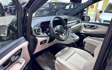 Mercedes-Benz V-Класс, 2025 год, 14 500 000 рублей, 5 фотография