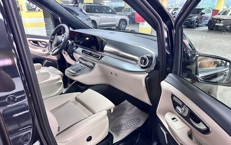 Mercedes-Benz V-Класс, 2025 год, 14 500 000 рублей, 11 фотография