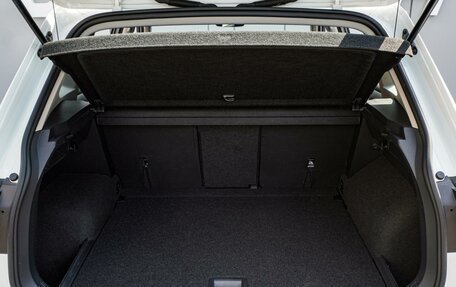 Volkswagen Tiguan II, 2018 год, 2 315 000 рублей, 21 фотография