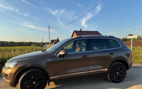 Volkswagen Touareg III, 2014 год, 2 500 000 рублей, 4 фотография