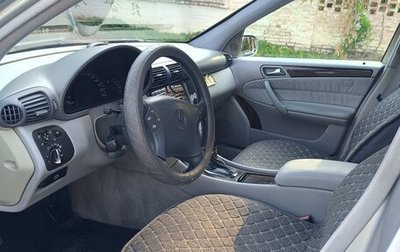 Mercedes-Benz C-Класс, 2000 год, 450 000 рублей, 1 фотография