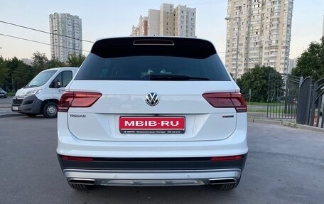 Volkswagen Tiguan II, 2020 год, 3 490 000 рублей, 8 фотография
