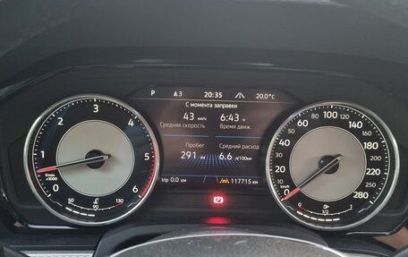 Volkswagen Touareg III, 2019 год, 4 300 000 рублей, 17 фотография